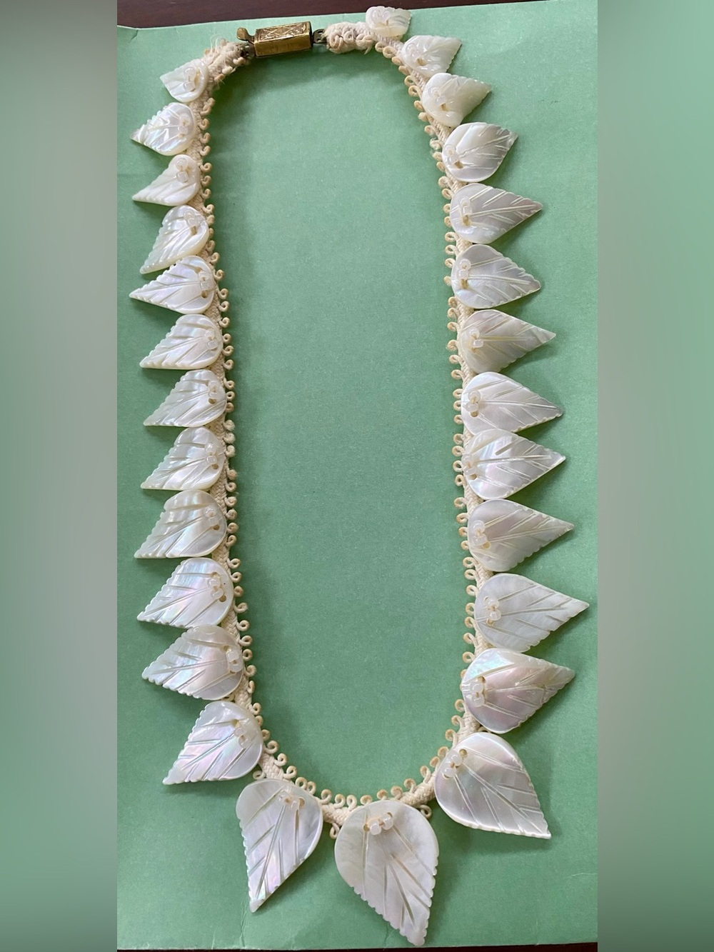 Vintage Mother-of-Pearl Leaf Strand Necklace